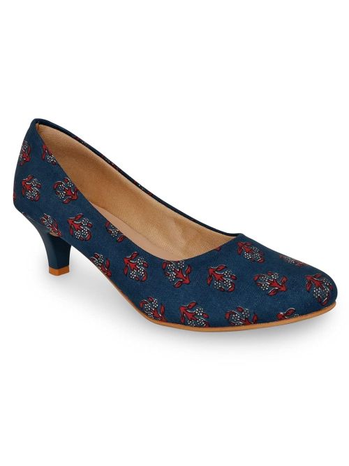 Drapshe Women Blue Traditional Block Print Kitten Heels